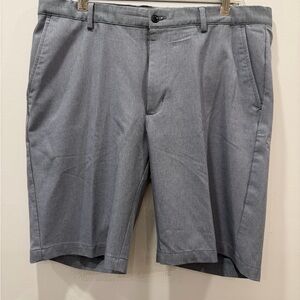 Greg Norman 36” waist Golf Shorts Performance Side Pocket stretch athletic EUC